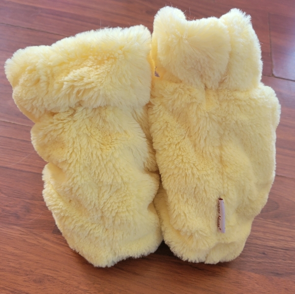 Cozy Hugs Microwave or Freeze Duck Slippers, Size 8.5 - Picture 12 of 13